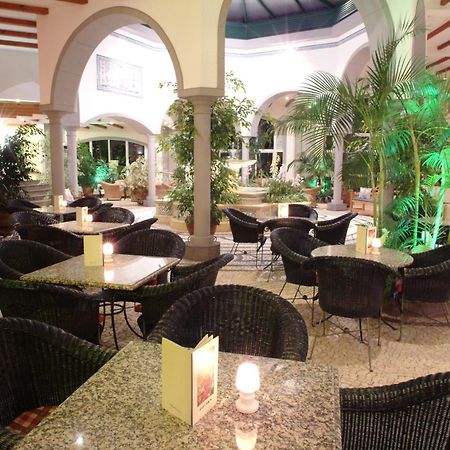 Pestana Village Garden Hotel Funchal  Restaurant photo